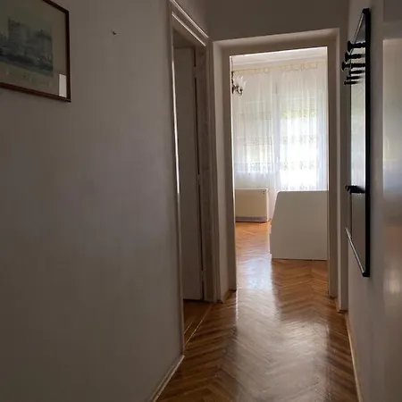 Bulevar 2 Bedroom Belgrade